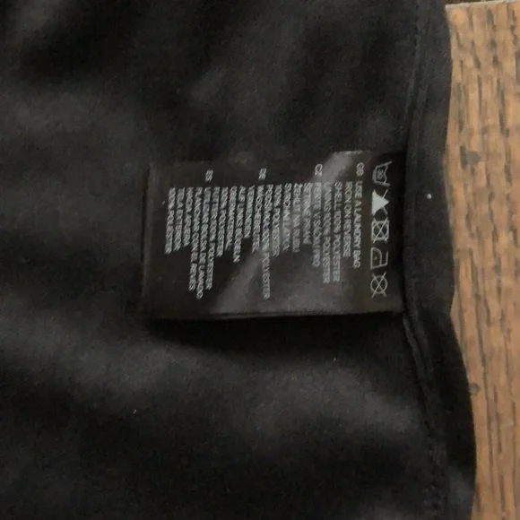 H&M Mini Sequin Skirt - Picture 5 of 6